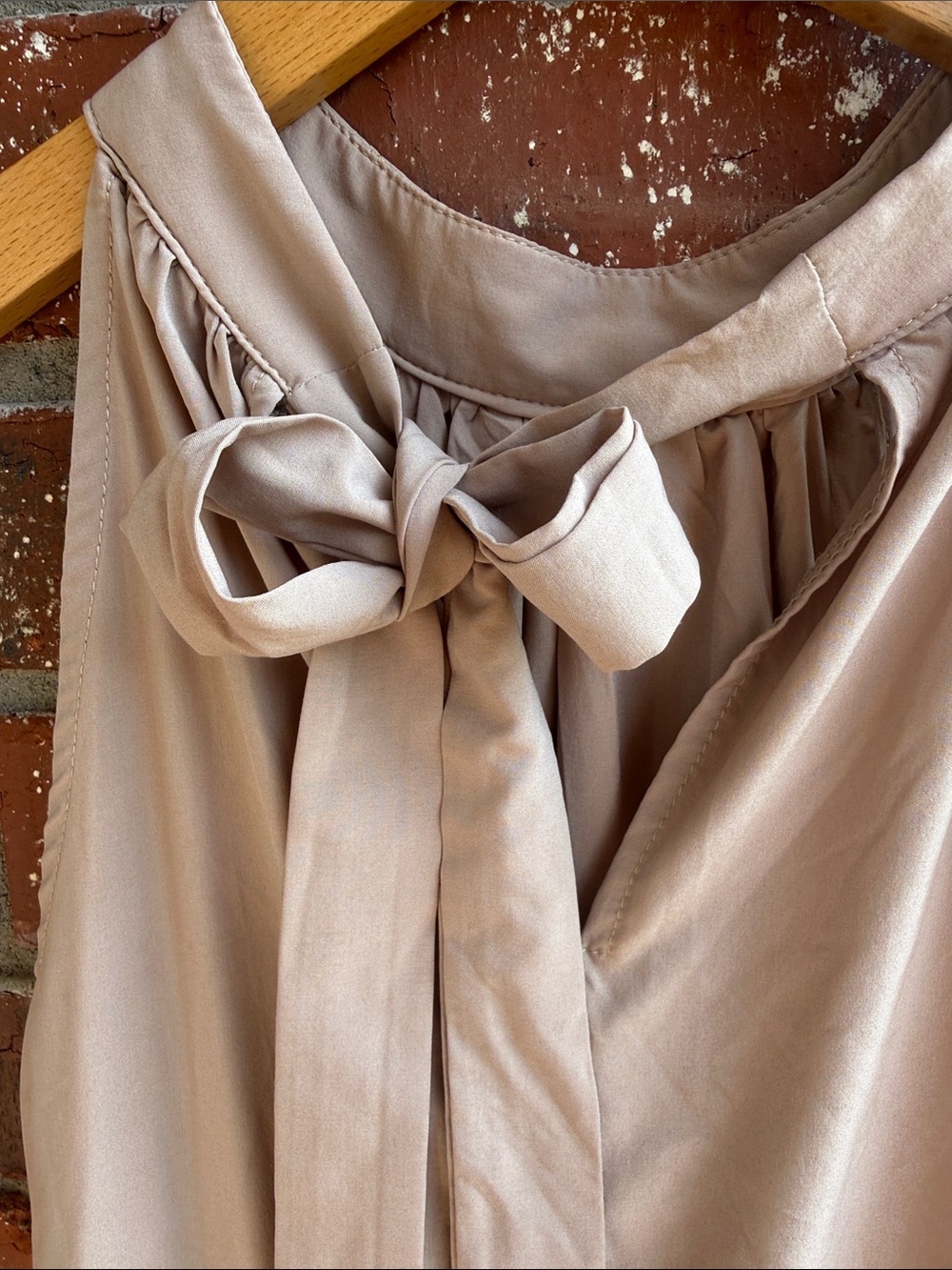 Sleeveless Tiered High-Neck Dress in Blush/Tan - Picture 4 of 5
